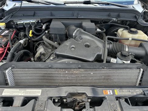 Used 2011 Ford F250 XL RWD image 40