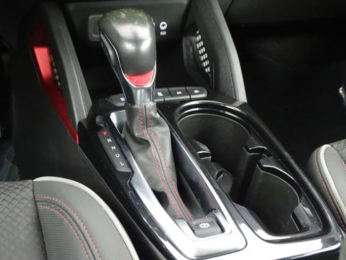 Used 2022 Chevrolet TrailBlazer RS image 38