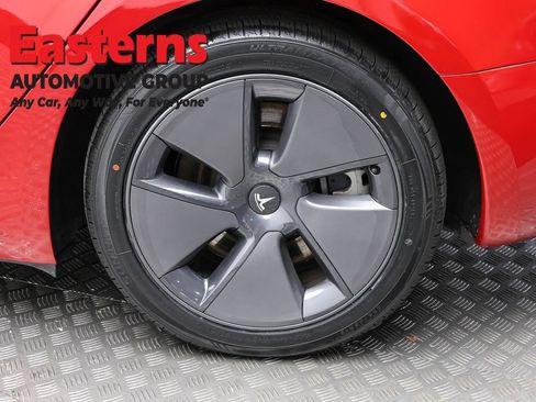 Used 2023 Tesla Model 3 Standard Range RWD image 8