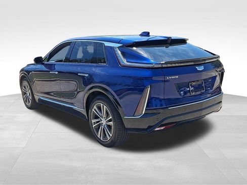 Used 2024 Cadillac Lyriq Luxury RWD image 4