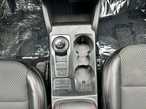 Used 2024 Ford Escape ST-Line image 10