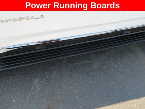 Certified 2023 GMC Yukon Denali Ultimate AWD/4WD image 17