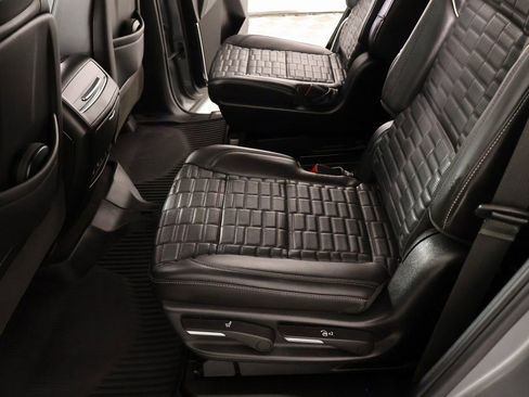 Used 2023 Cadillac Escalade Premium Luxury Platinum w/ LPO, Floor Liner Package AWD/4WD image 12