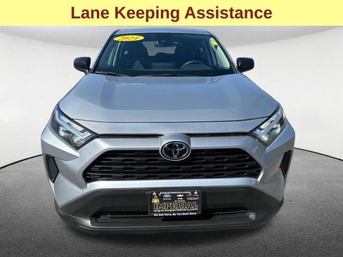 Used 2024 Toyota RAV4 LE AWD/4WD image 4