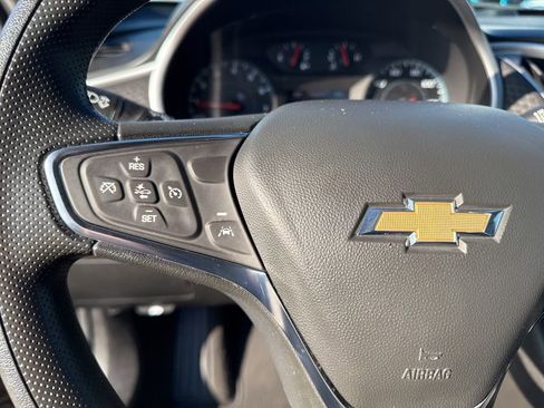Used 2024 Chevrolet Malibu LT image 17