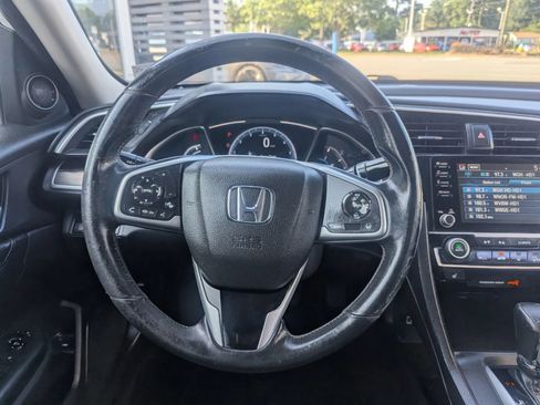 Used 2019 Honda Civic EX-L image 10