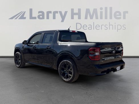 New 2025 Ford Maverick Lobo image 3