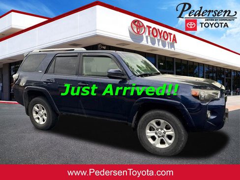 Used 2016 Toyota 4Runner SR5 AWD/4WD image 1