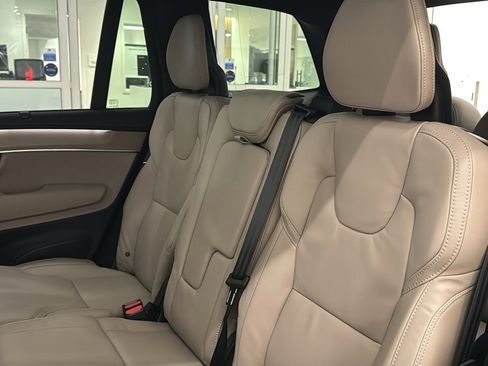 New 2026 Volvo XC90 T8 Ultra w/ Protection Package Premier image 26