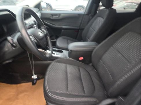 Used 2023 Ford Escape Active image 4