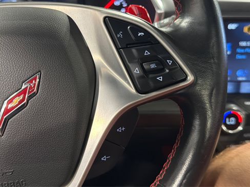 Used 2019 Chevrolet Corvette Stingray Convertible RWD image 33