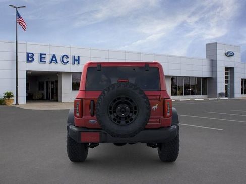 New 2026 Ford Bronco Outer Banks w/ Sasquatch Package AWD/4WD image 5