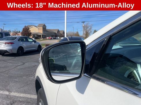 Used 2017 Nissan Murano S image 15