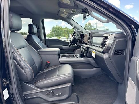 Used 2026 Ford F450 Lariat w/ Lariat Premium Package AWD/4WD image 25