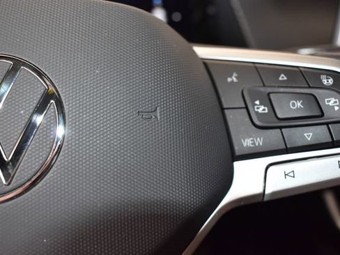 Used 2024 Volkswagen Atlas Cross Sport SEL R-Line AWD/4WD image 25