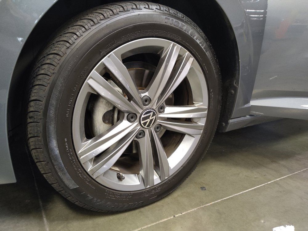 Used 2023 Volkswagen Jetta SE FWD image 31