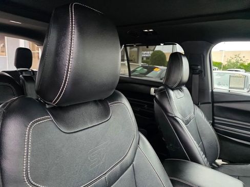 Used 2020 Ford Explorer ST image 15
