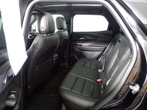 Used 2021 Chevrolet TrailBlazer ACTIV w/ Sun and Liftgate Package image 32