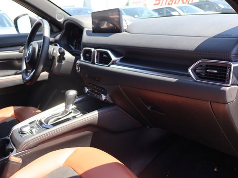 Used 2024 MAZDA CX-5 Carbon Edition AWD/4WD image 8