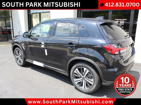 New 2025 Mitsubishi Outlander Sport SE image 6