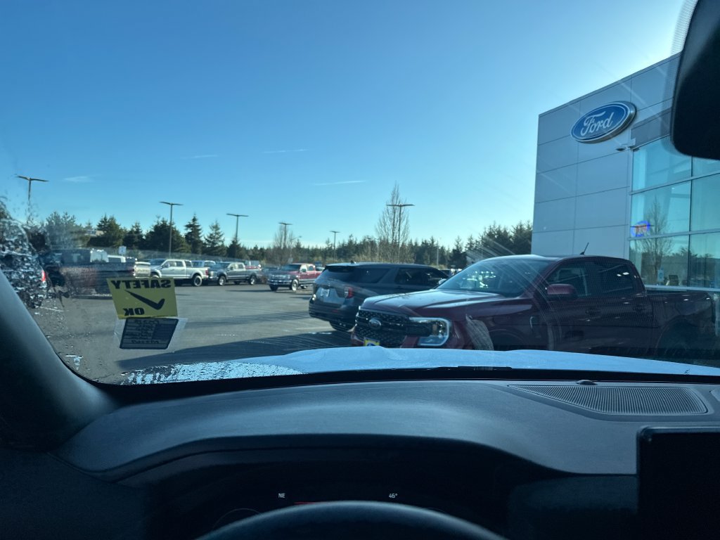Used 2025 Ford Explorer ST AWD/4WD image 13