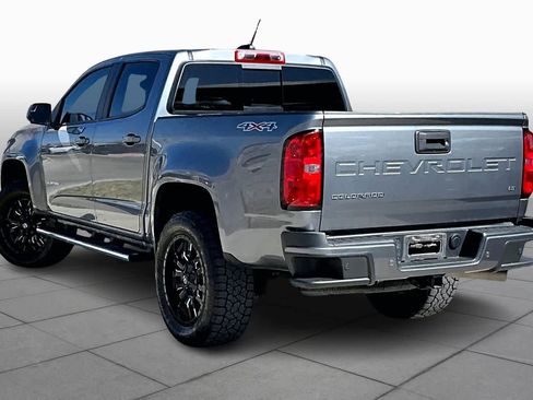 Used 2022 Chevrolet Colorado LT w/ Safety Package image 8