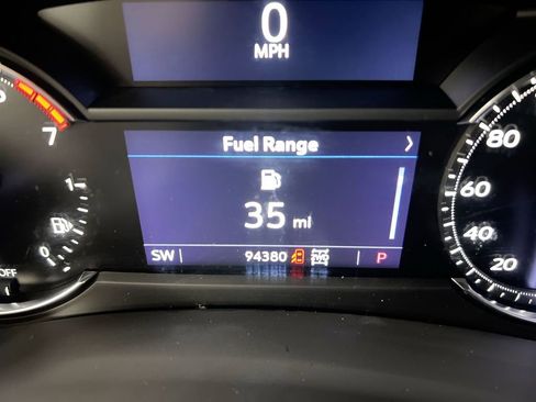 Used 2020 Cadillac XT4 Premium Luxury AWD/4WD image 12