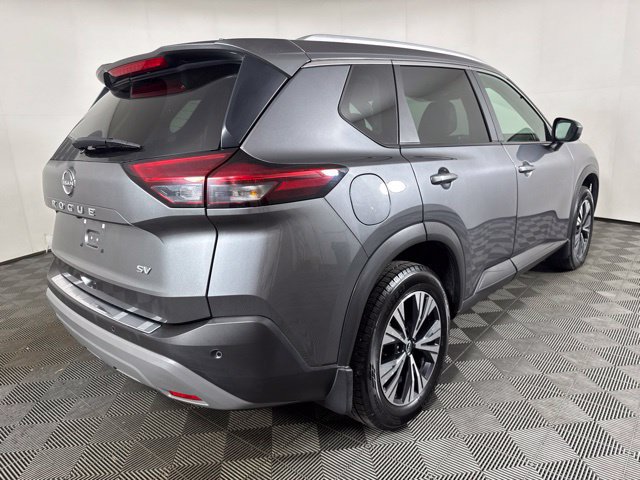 Used 2023 Nissan Rogue SV w/ SV Premium B Package FWD image 3