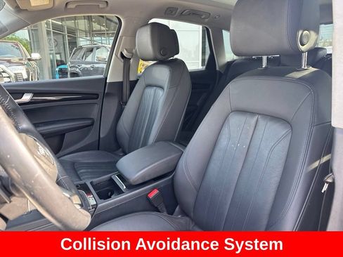 Used 2018 Audi Q5 Prestige w/ Prestige Package AWD/4WD image 11