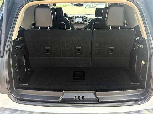 Used 2020 Ford Expedition Platinum AWD/4WD image 11