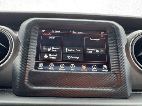 Used 2023 Jeep Wrangler Unlimited w/ Cold Weather Group AWD/4WD image 30