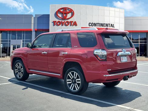 Certified 2021 Toyota 4Runner Limited AWD/4WD image 4