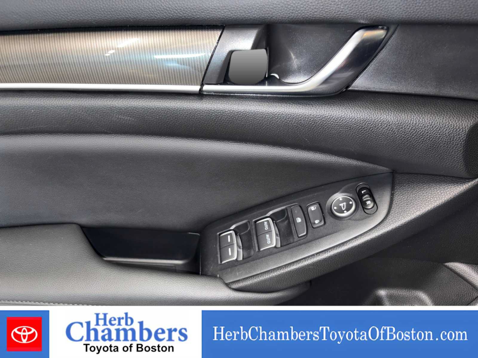 Used 2020 Honda Accord Sport image 14