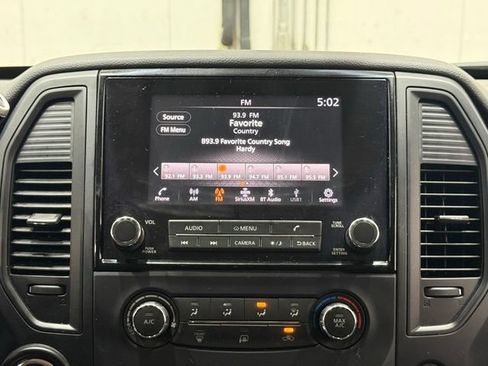Used 2023 Nissan Titan SV RWD image 25