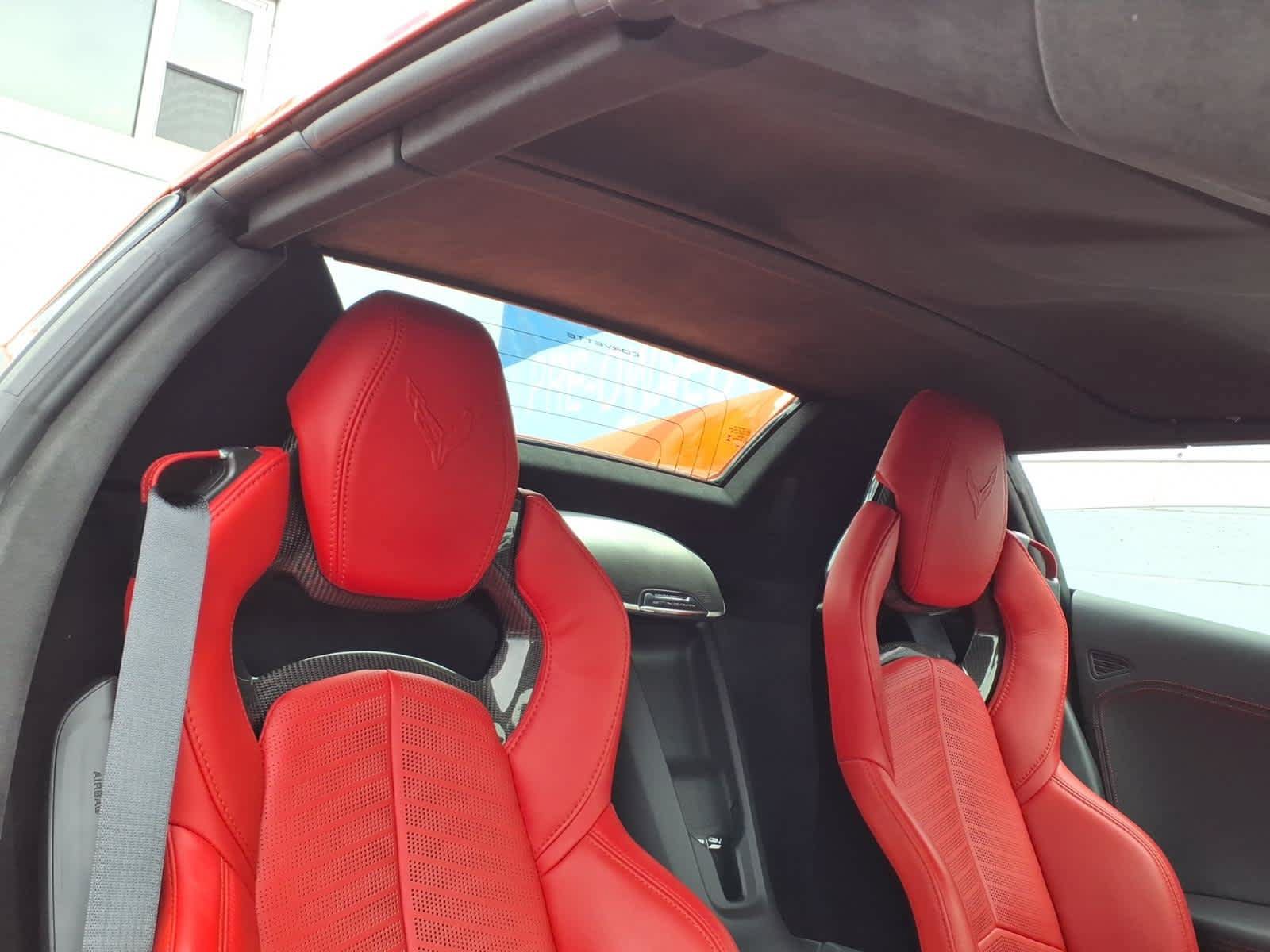 Used 2025 Chevrolet Corvette Stingray Premium Conv w/ Z51 Performance Package RWD image 21