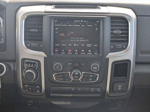 Certified 2019 RAM 1500 Big Horn AWD/4WD image 18