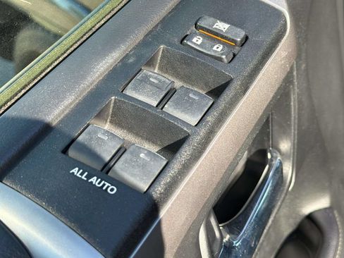 Certified 2021 Toyota 4Runner SR5 RWD image 22