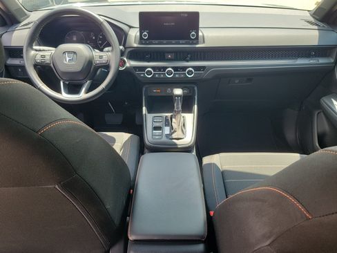 Used 2025 Honda CR-V Sport image 18