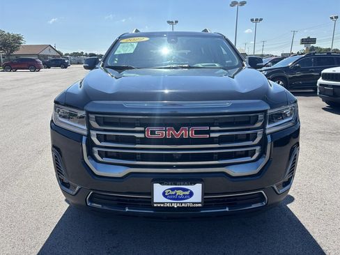 Used 2022 GMC Acadia AT4 w/ Technology Package AWD/4WD image 8