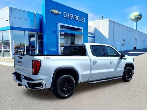 Used 2023 GMC Sierra 1500 Elevation w/ X31 Off-Road Package AWD/4WD image 3
