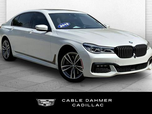 Used 2019 BMW 750i xDrive w/ Executive Package AWD/4WD image 1