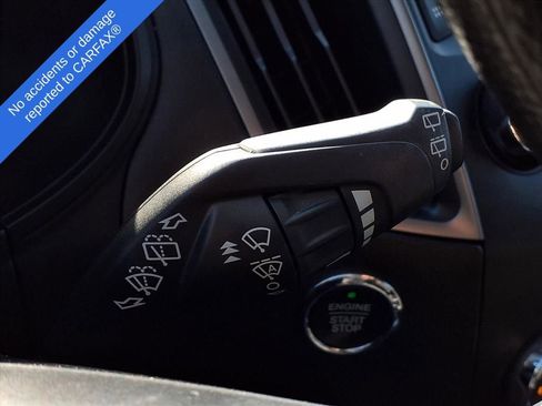 Used 2019 Ford Edge SE image 29