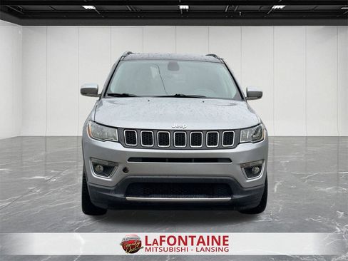 Used 2019 Jeep Compass Limited image 8