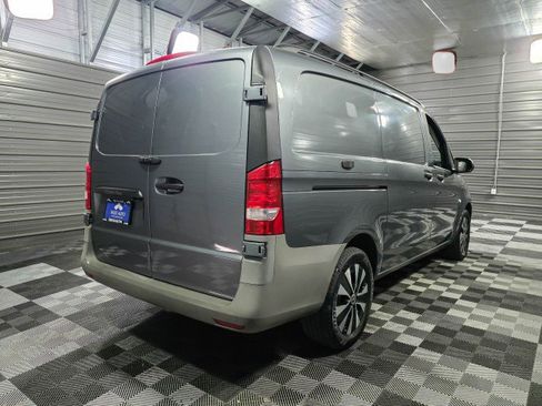 Used 2021 Mercedes-Benz Metris image 6