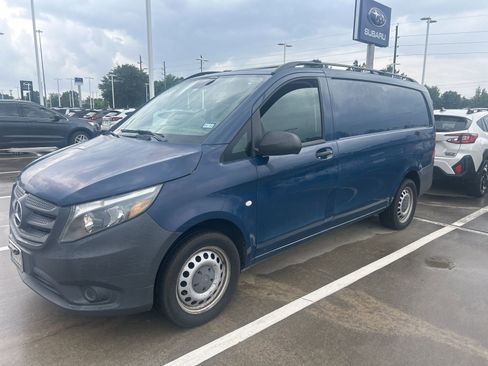 Used 2016 Mercedes-Benz Metris image 1