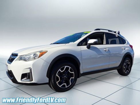 Used 2016 Subaru Crosstrek 2.0i Limited AWD/4WD image 3
