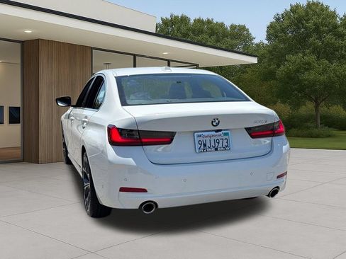 Used 2026 BMW 330i Sedan w/ Parking Assistance Package RWD image 11
