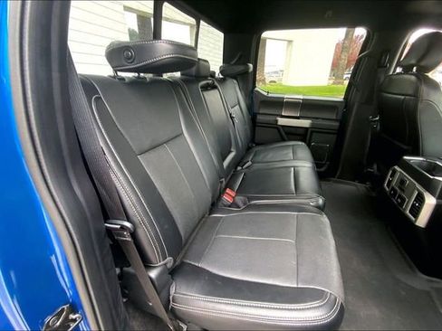 Used 2018 Ford F150 Lariat w/ Equipment Group 502A Luxury image 26