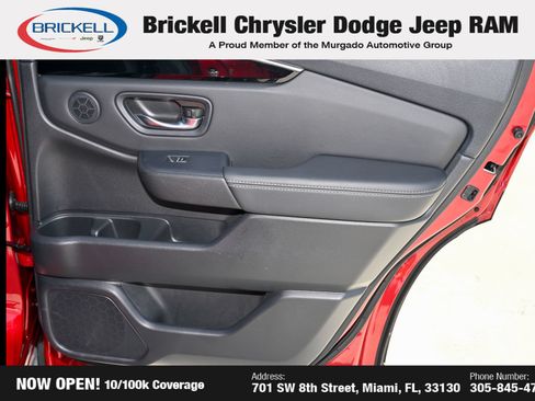 Used 2025 Honda Pilot EX-L image 12