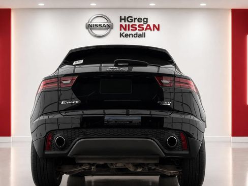 Used 2018 Jaguar E-PACE S AWD/4WD image 6